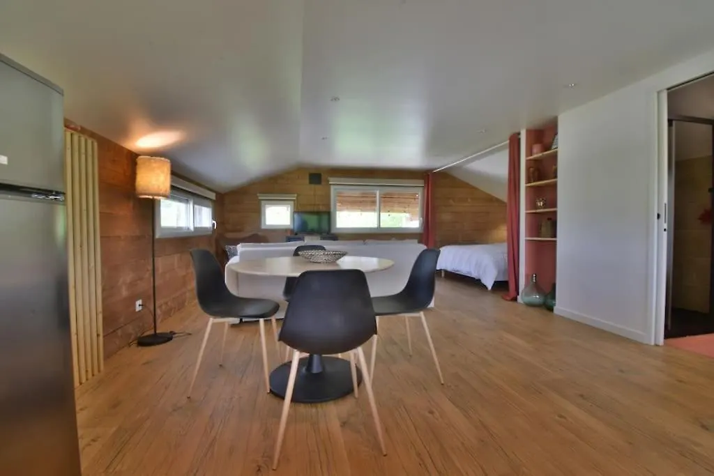 펜션 Le Refuge Confortable Gite Avec Terrasse Castelnau-sur-lʼAuvignon 프랑스