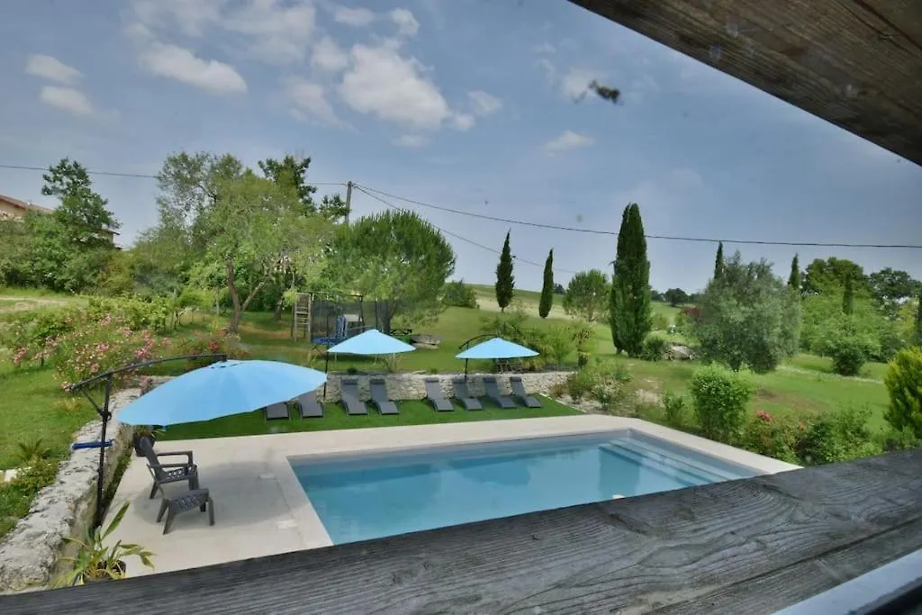 Le Refuge Confortable Gite Avec Terrasse Castelnau-sur-lʼAuvignon